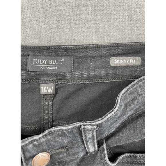 Judy Blue Skinny Fit Jeans Womens 14 Black Leopard Patch Distressed Edgy Biker - Picture 5 of 10